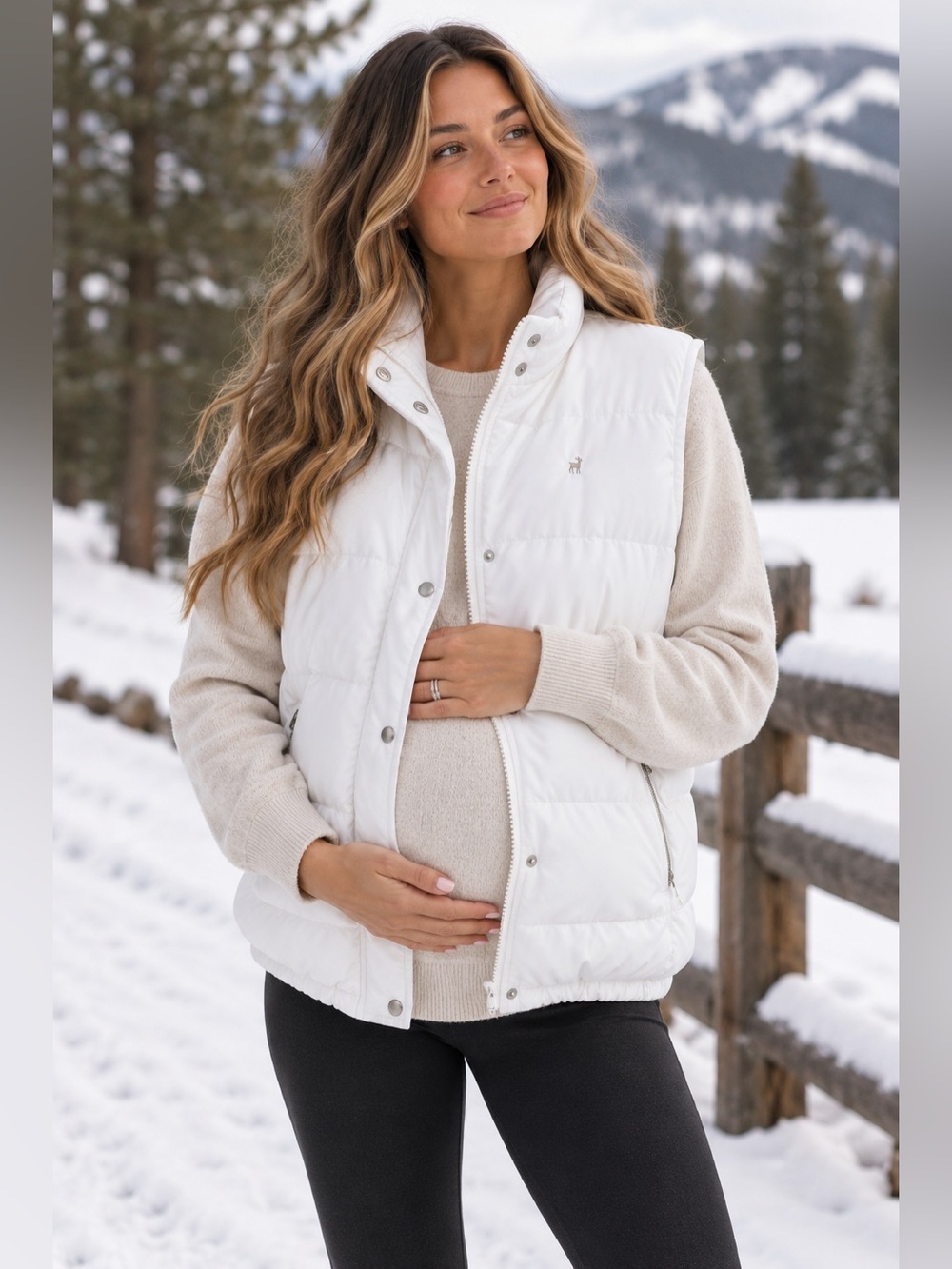 Old Navy White Puffer Fleece Lined Vest‎